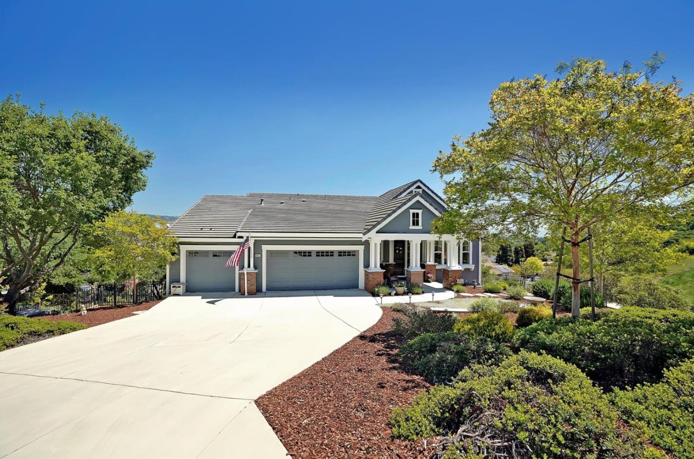 1911 Lavender Way, Gilroy, CA 95020