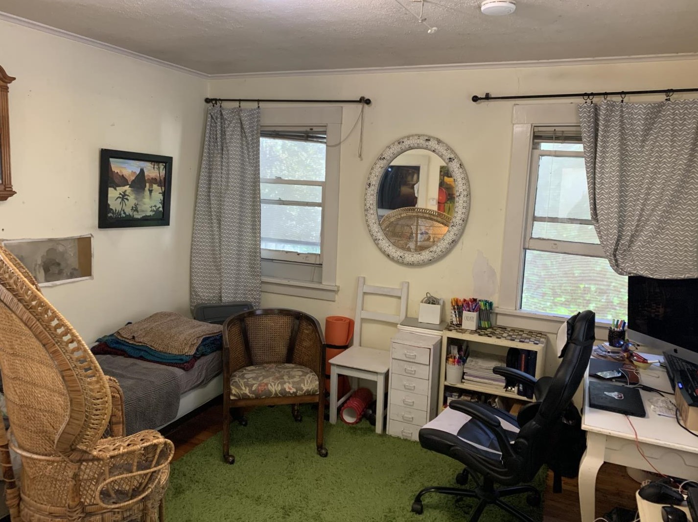 985 Santa Cruz Ave, Menlo Park, CA 94025-4622