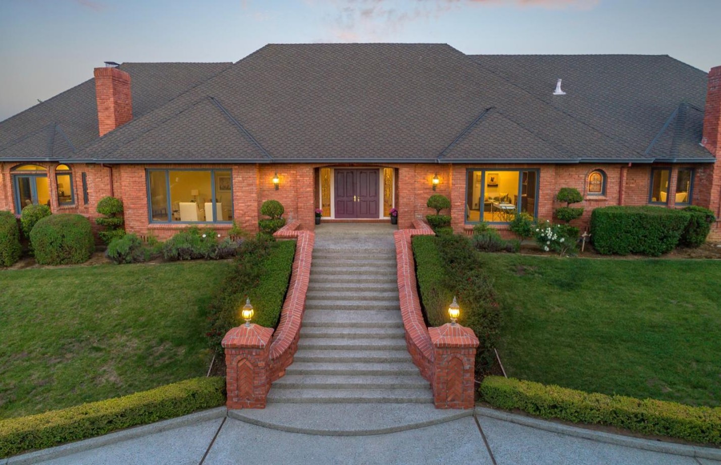 14318 Chester Ave, Saratoga, CA 95070-5627
