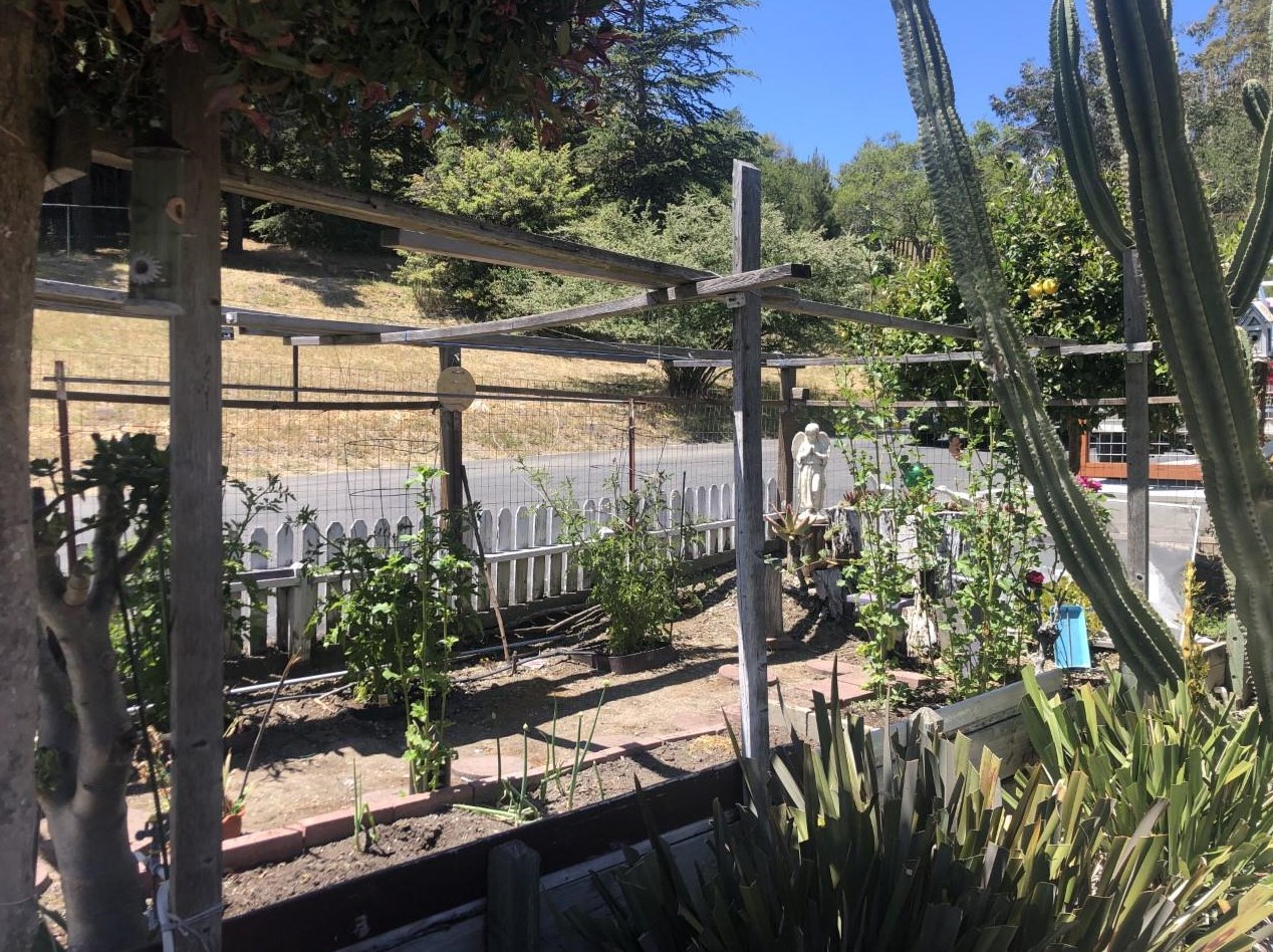 3348 Goodway Ct, Soquel, CA 95073-2770