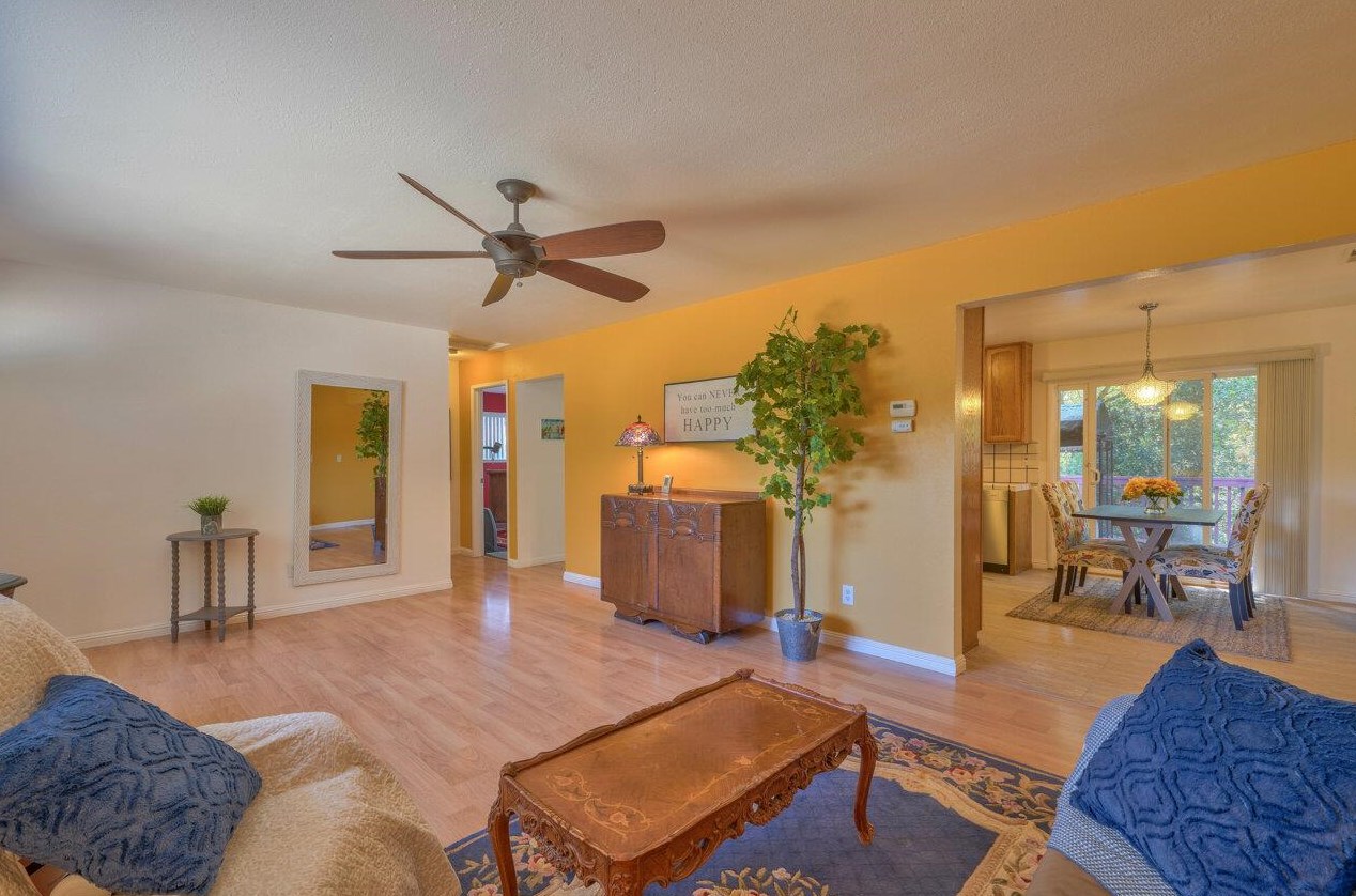 365 Vega Rd, Watsonville, CA 95076