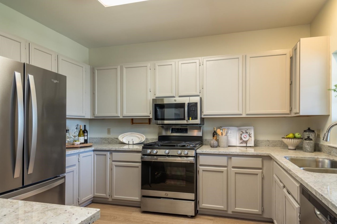 125 Troon Way, Princeton by the Sea, CA 94019