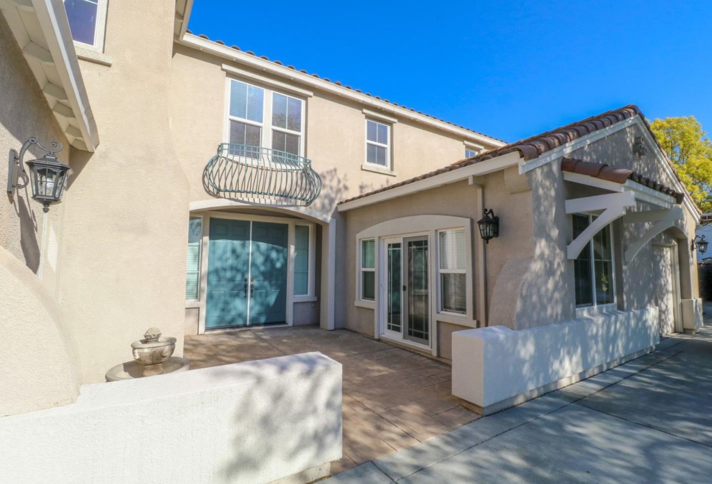 201 Via Vaquero Sur, San Juan Bautista, CA 95045