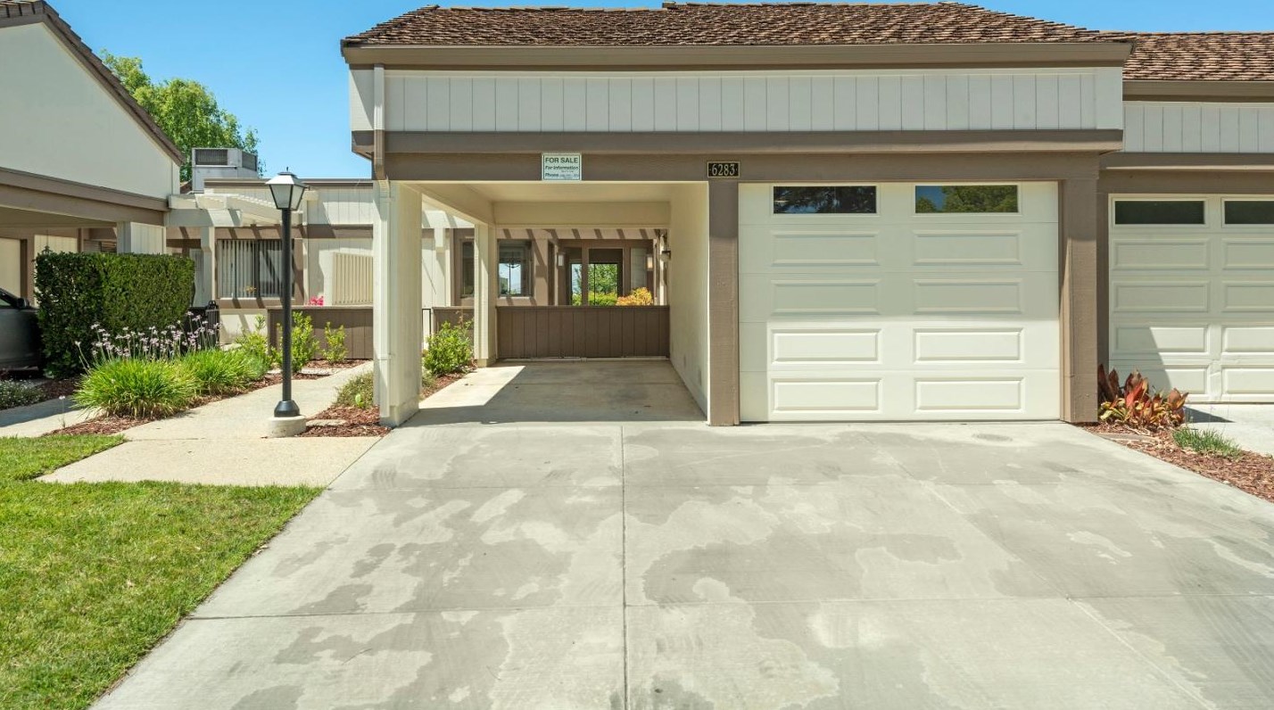 6283 Blauer Ln, San Jose, CA 95135-1406