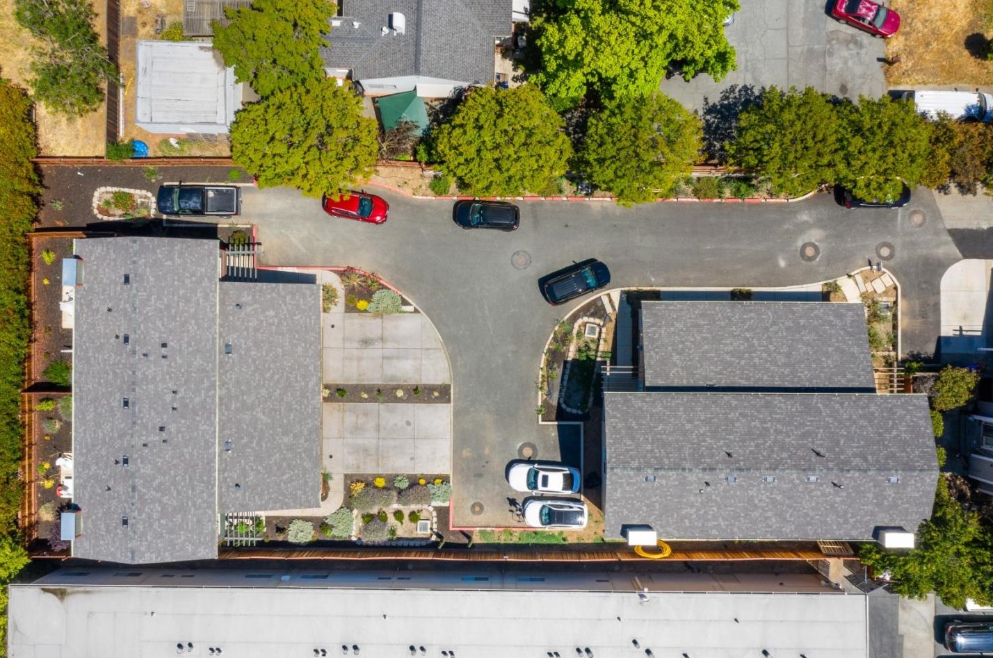 3225 Clayton Rd, Concord, CA 94519-2818