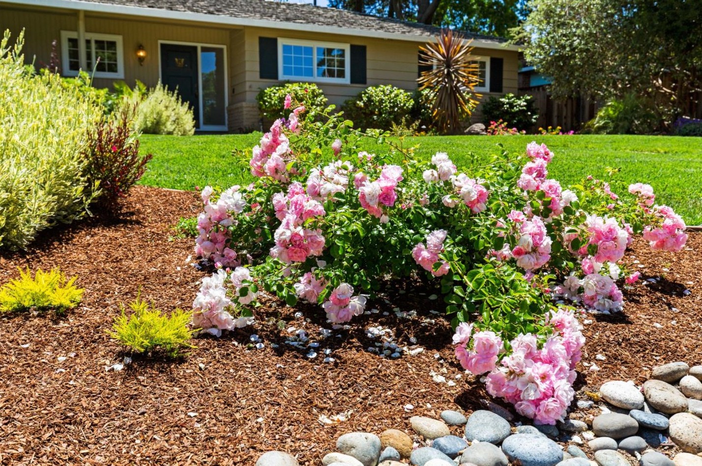 1034 Highlands Cir, Los Altos, CA 94024