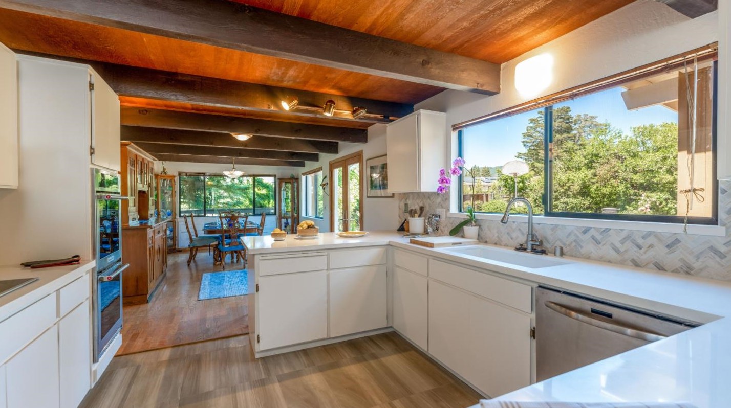 24071 Summit Woods Dr, Los Gatos, CA 95033