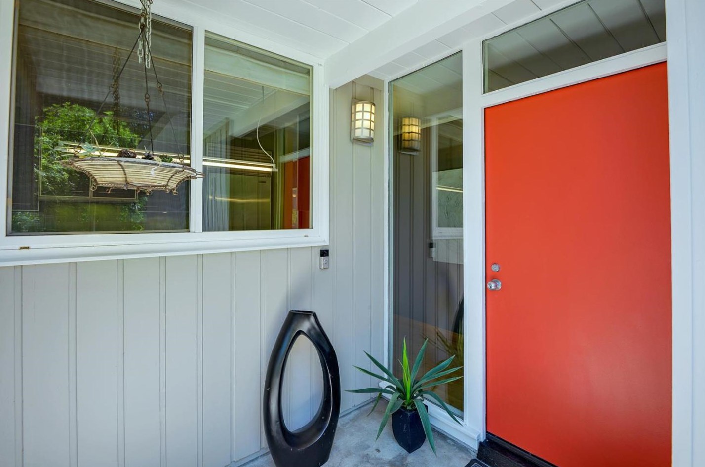 2461 Thaddeus Dr, Mountain View, CA 94043