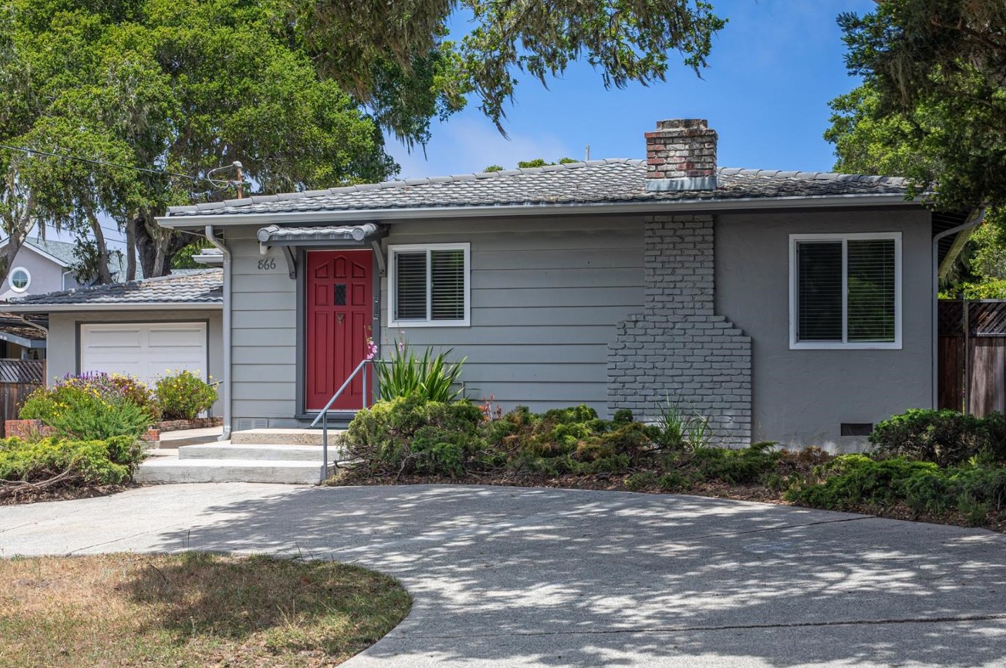 866 Sunset Dr, Del Monte Park, CA 93950