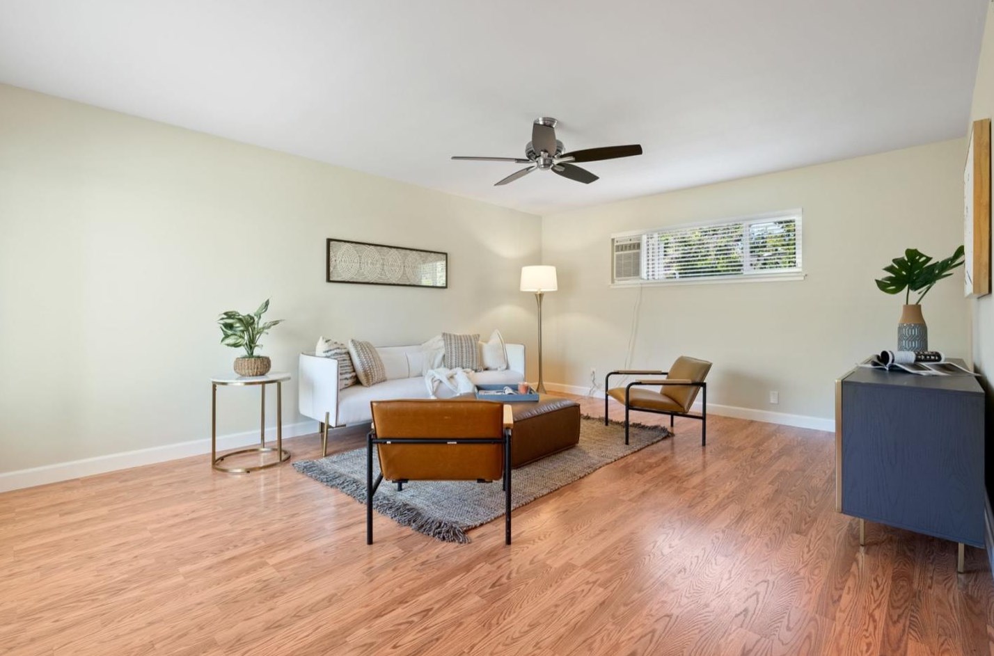 1493 Saratoga Ave, San Jose CA  95129-4938 exterior