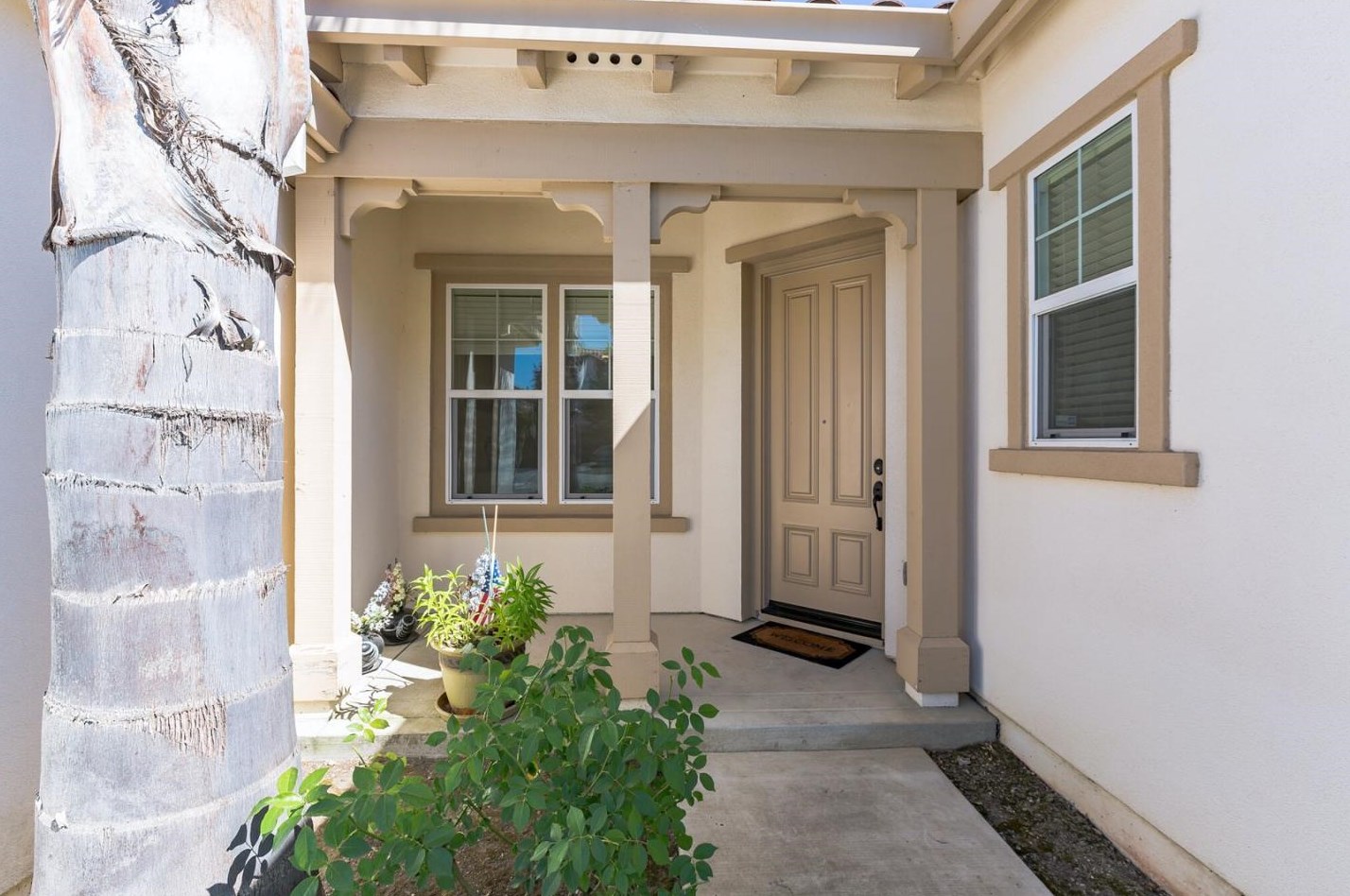 1320 Okeefe Ln, Gilroy, CA 95020