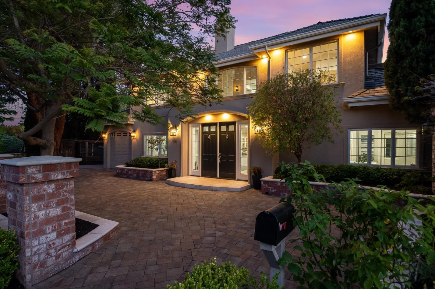 816 Bruce Dr, Palo Alto, CA 94303