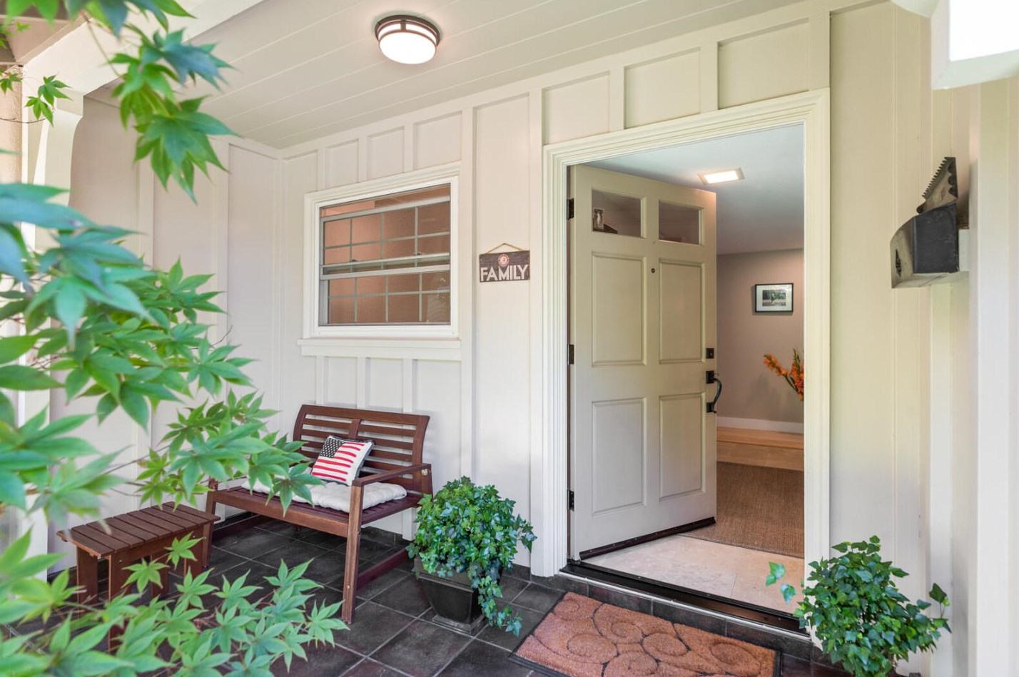 65 Mountain View Pl, San Mateo, CA 94402-3918