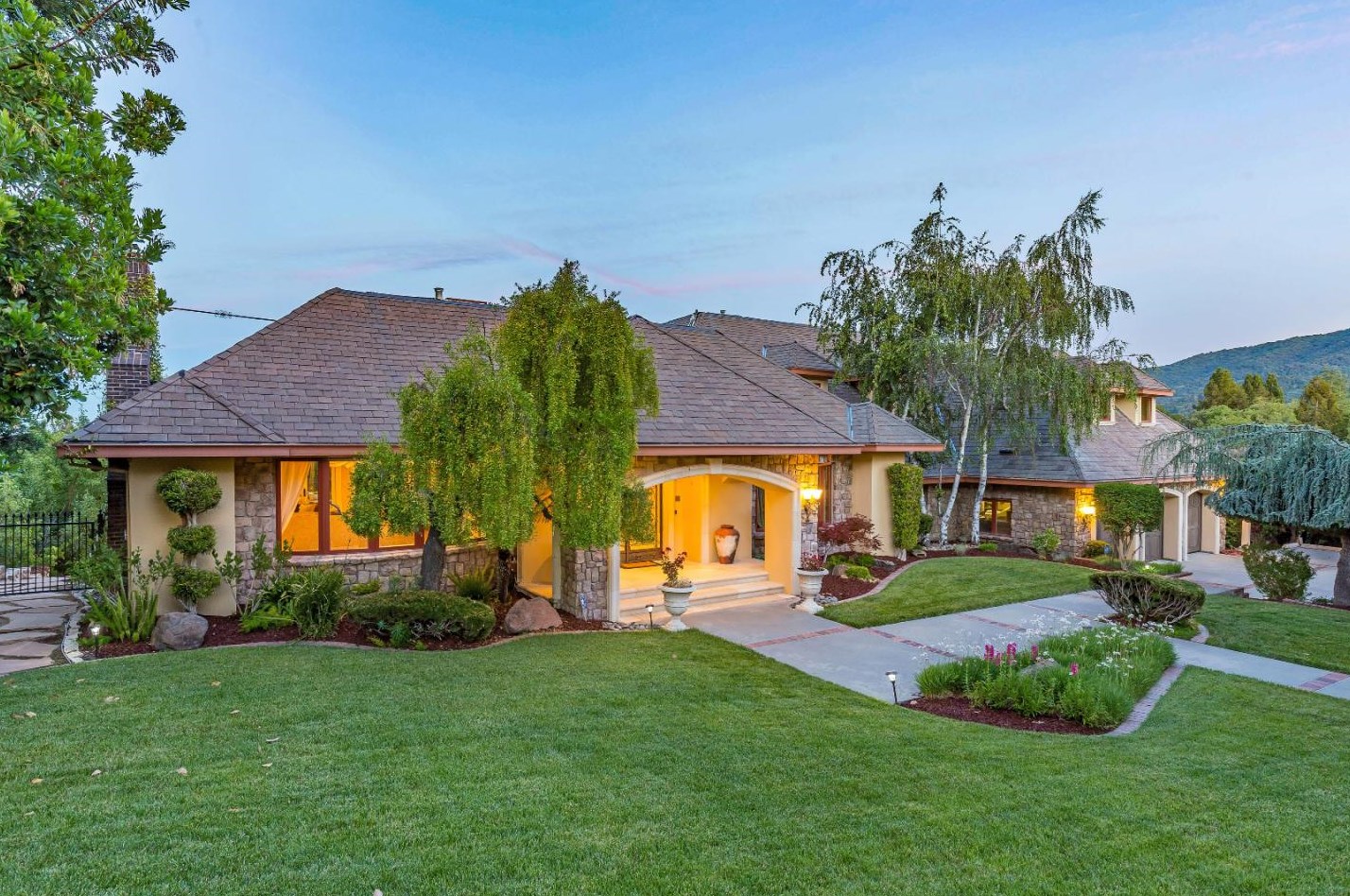 110 Madera Ct, Los Gatos, CA 95032