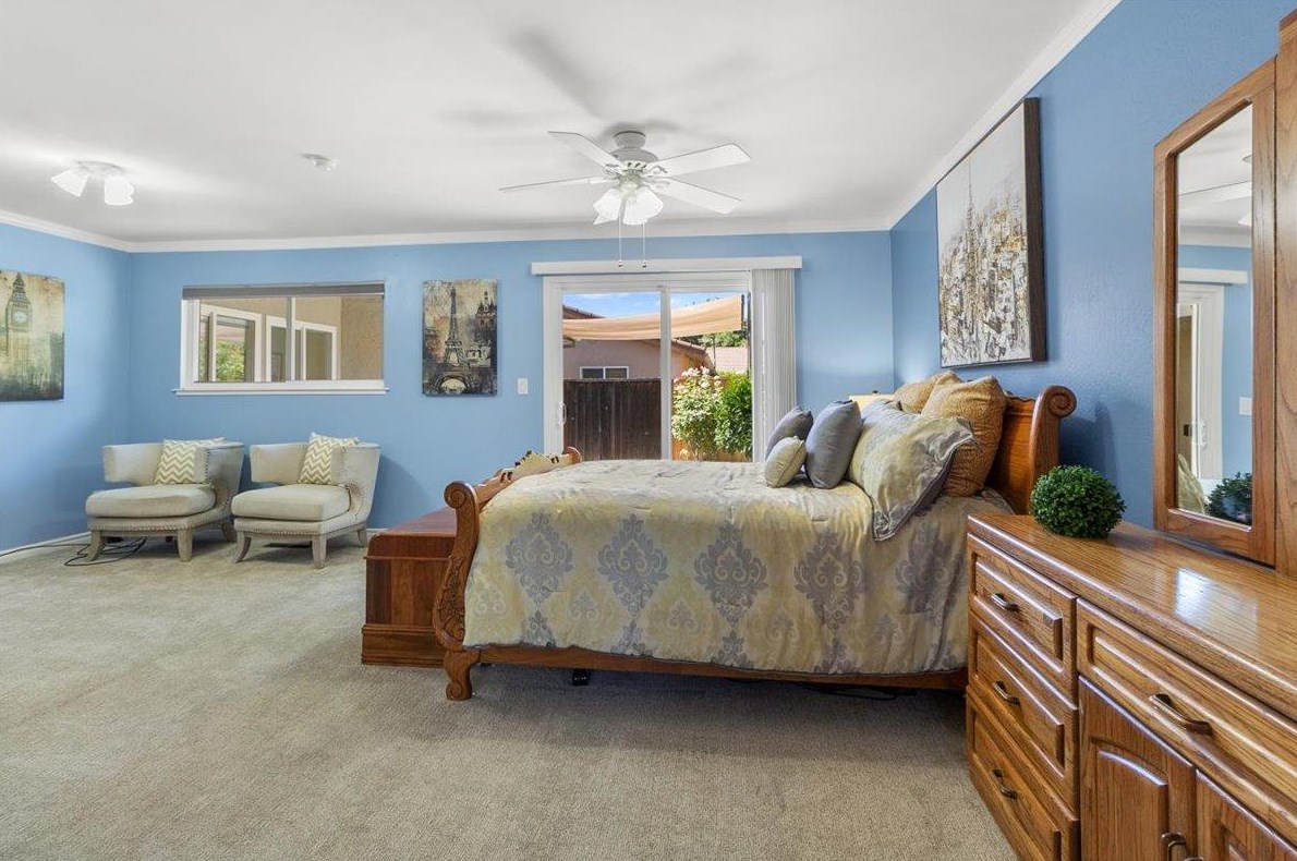 4400 Calle De Farrar, San Jose CA  95118-1909 exterior