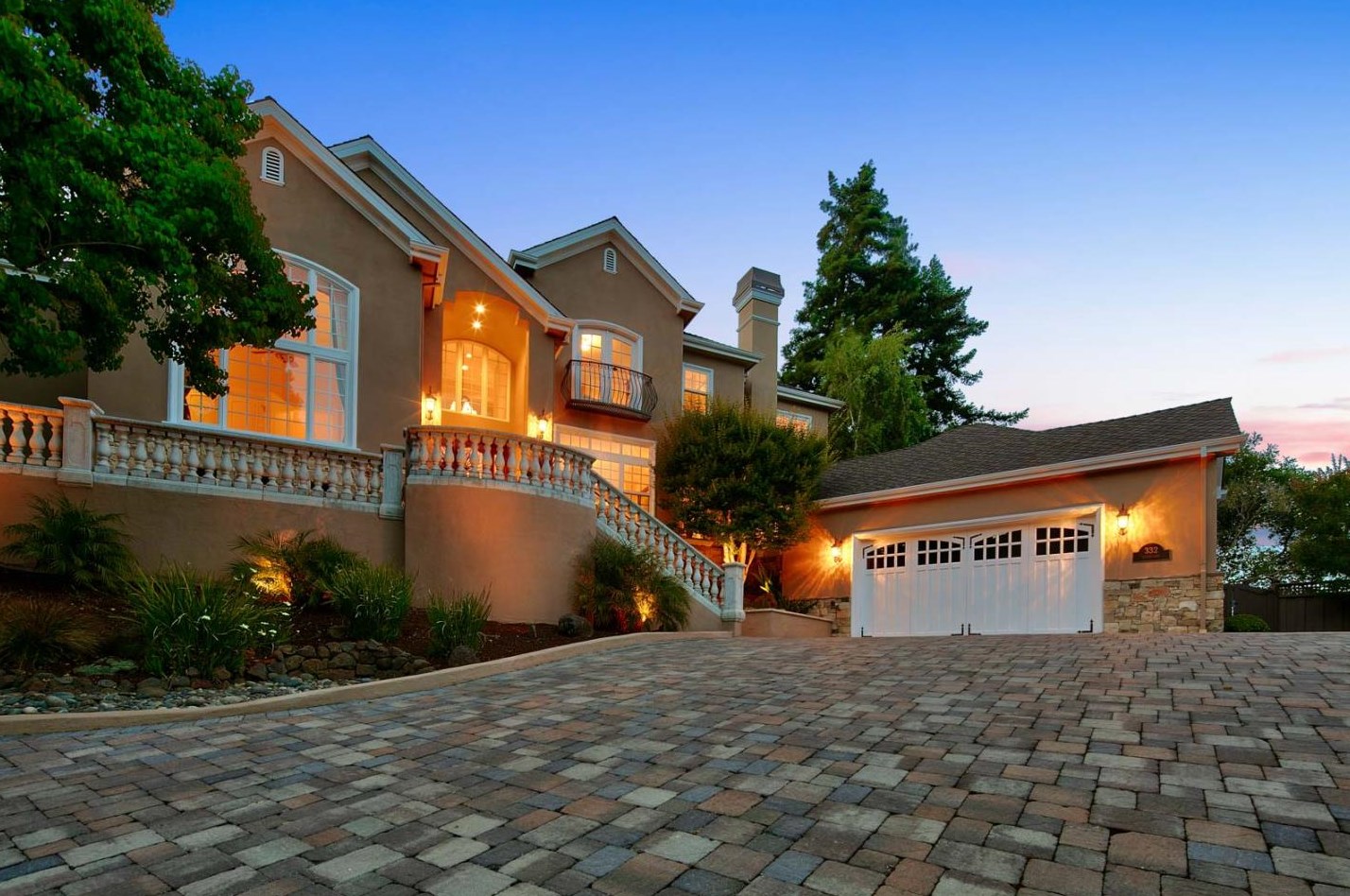 332 Devonshire Blvd, San Carlos, CA 94070