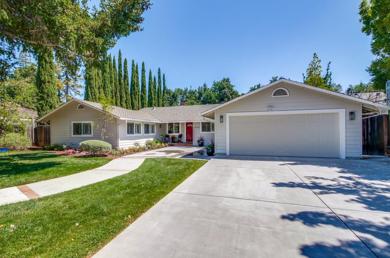 10440 Mann Dr, Cupertino, CA 95014-1154