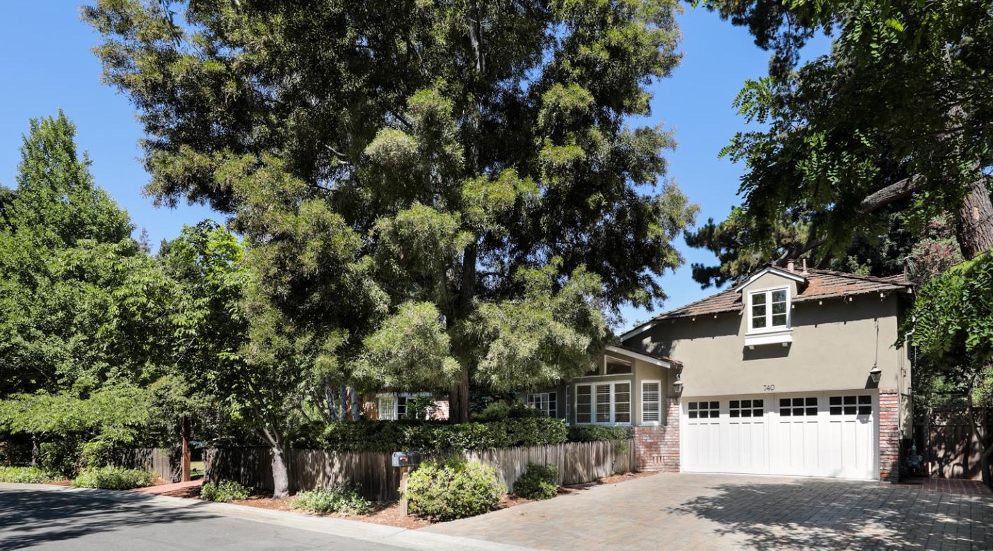 740 Creek Dr, Menlo Park, CA 94025-5316