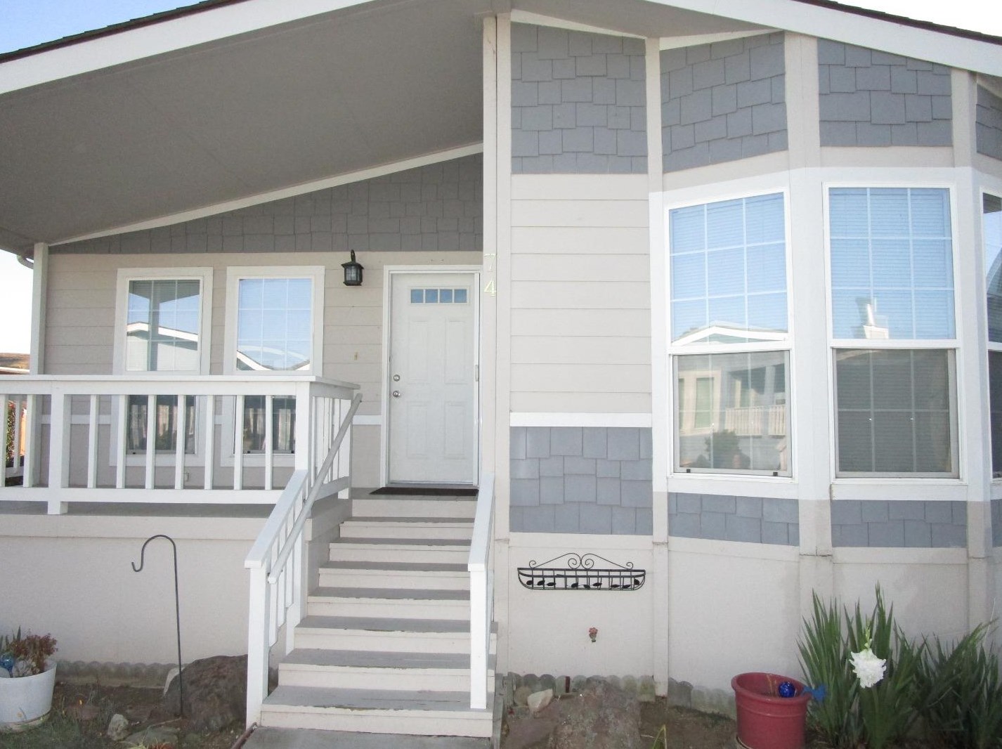 275 Burnett Ave 74, Morgan Hill, CA 95037