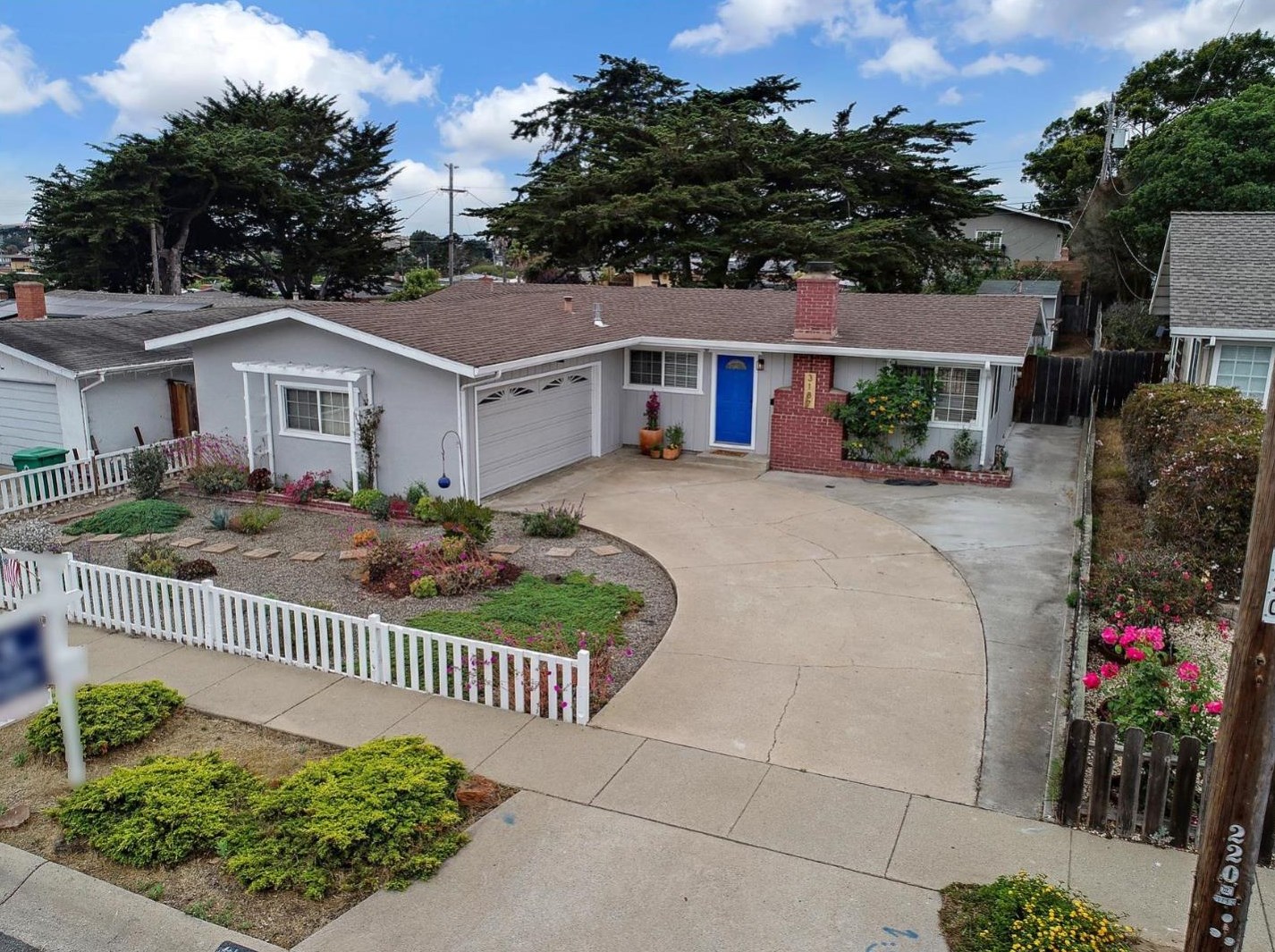 3187 Vista Del Camino, Marina, CA 93933