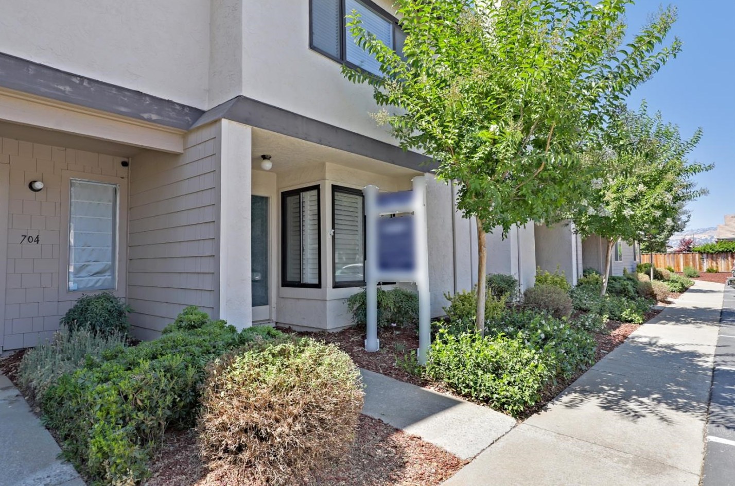 694 Auburn Way, Morgan Hill, CA 95037