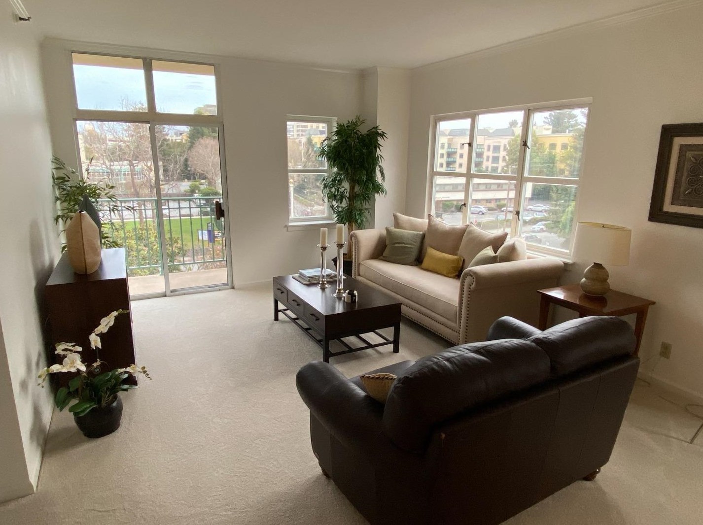 1 Baldwin Ave, San Mateo CA  94401-3806 exterior