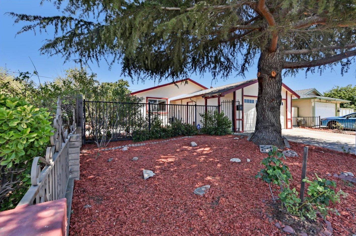 1588 Pinewood Way, Milpitas, CA 95035