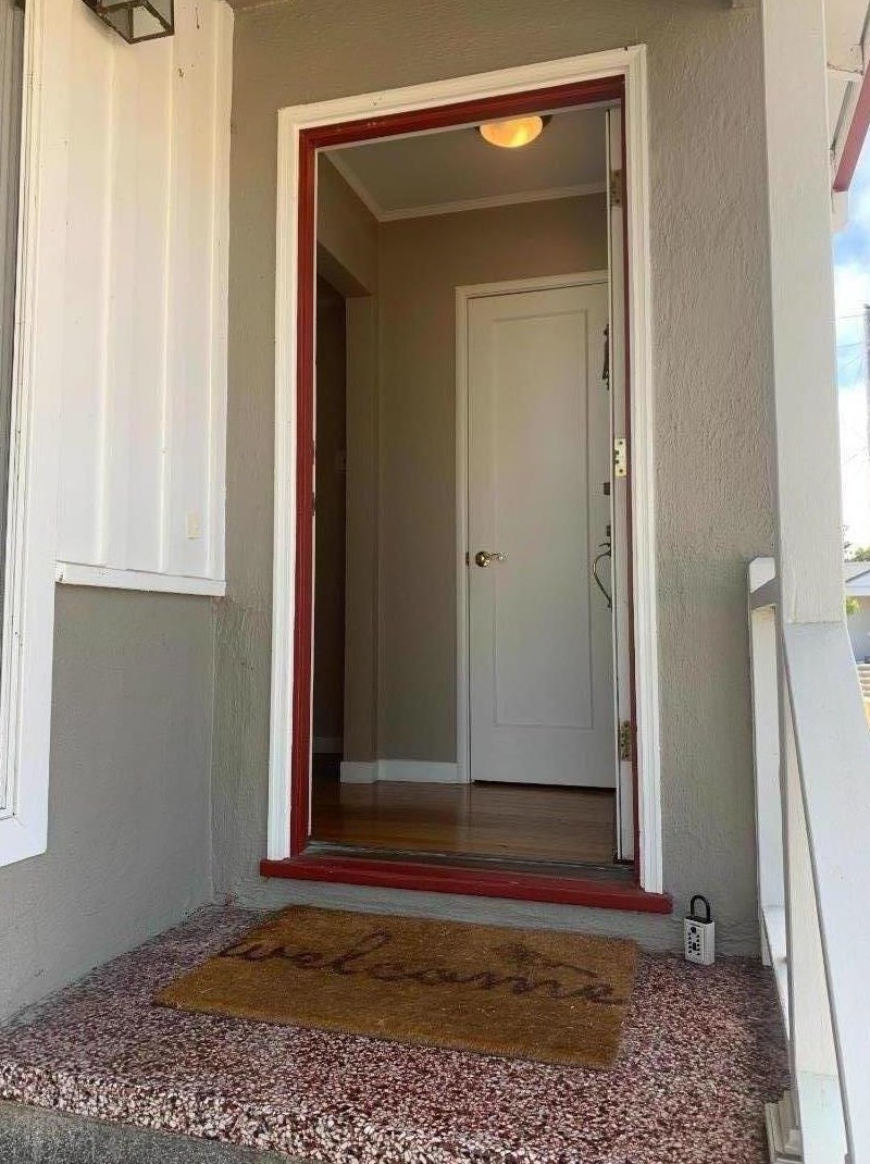 28 Henry Pl, Millbrae, CA 94030