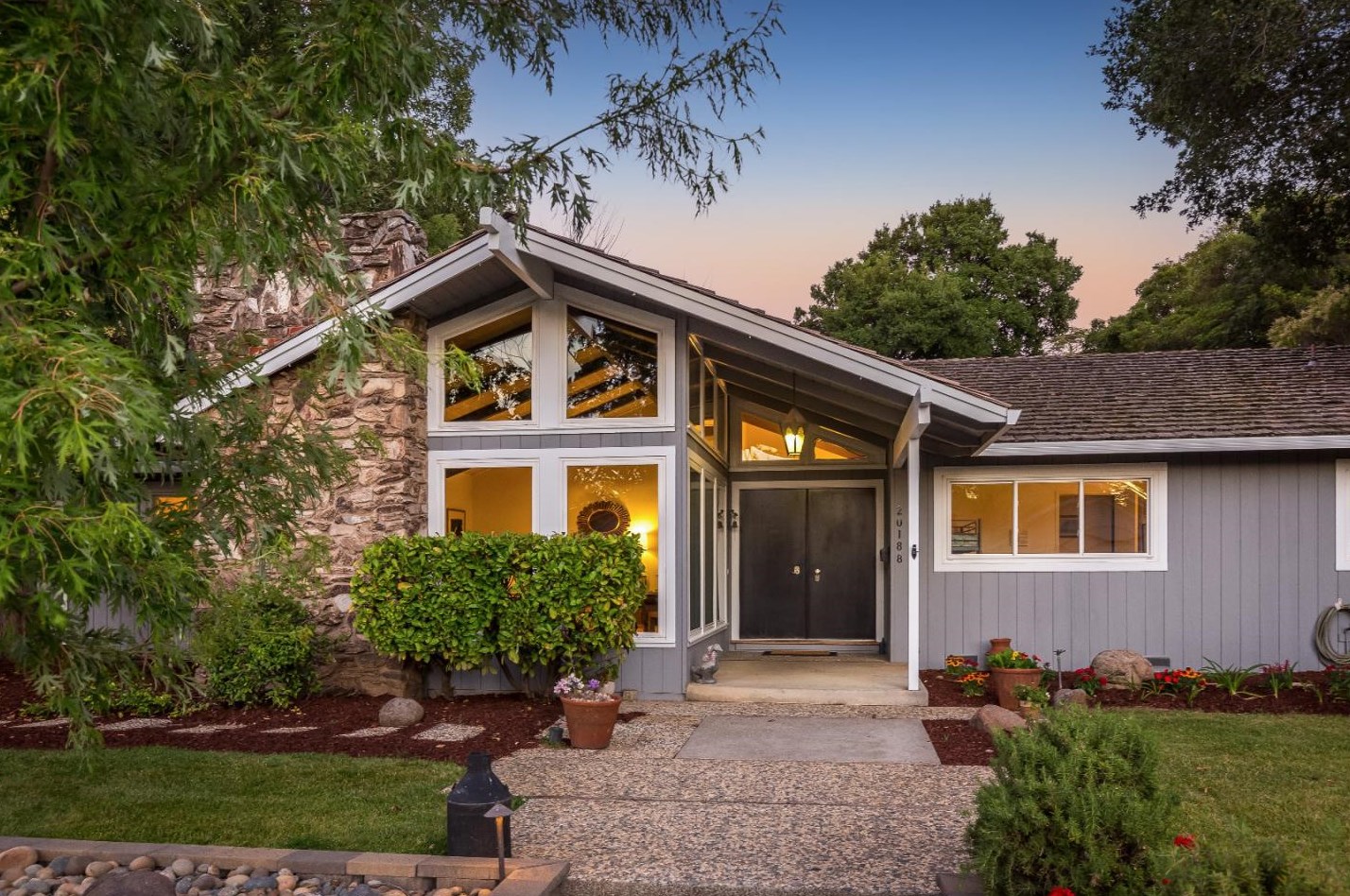 20188 Miljevich Dr, Saratoga, CA 95070-4347
