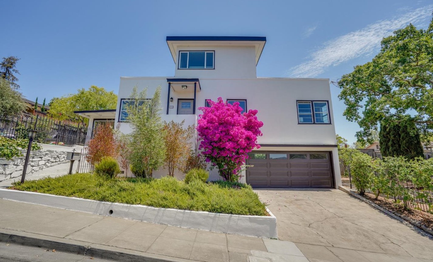 493 Quartz St, Redwood City, CA 94062