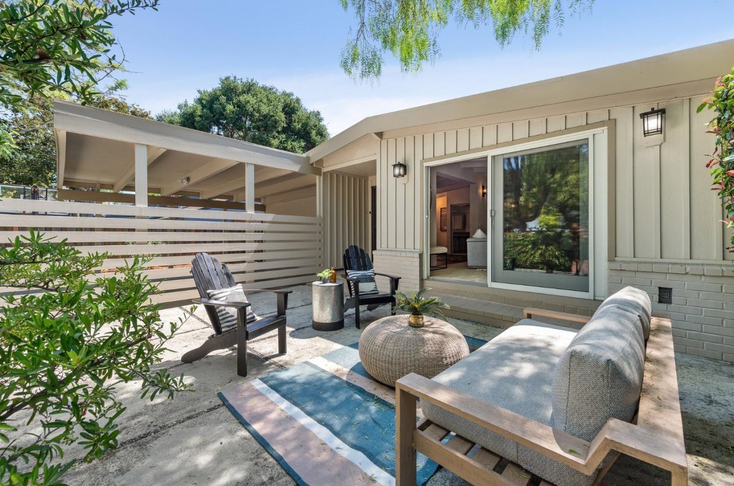 1056 Sonoma Ave, Menlo Park, CA 94025-1740
