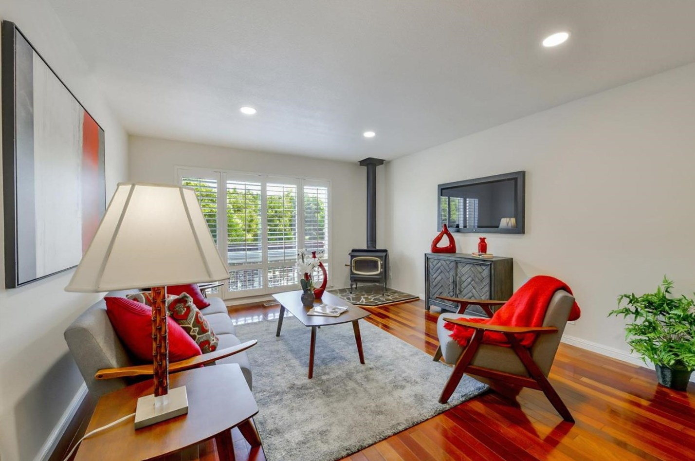 768 Stonegate Dr, South San Francisco, CA 94080