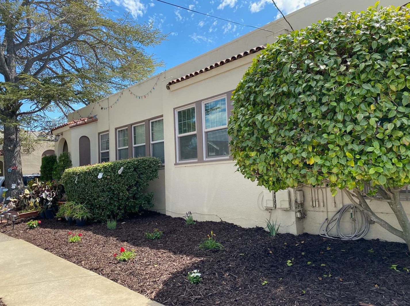 865 Jefferson Ct, San Mateo, CA 94401-2205