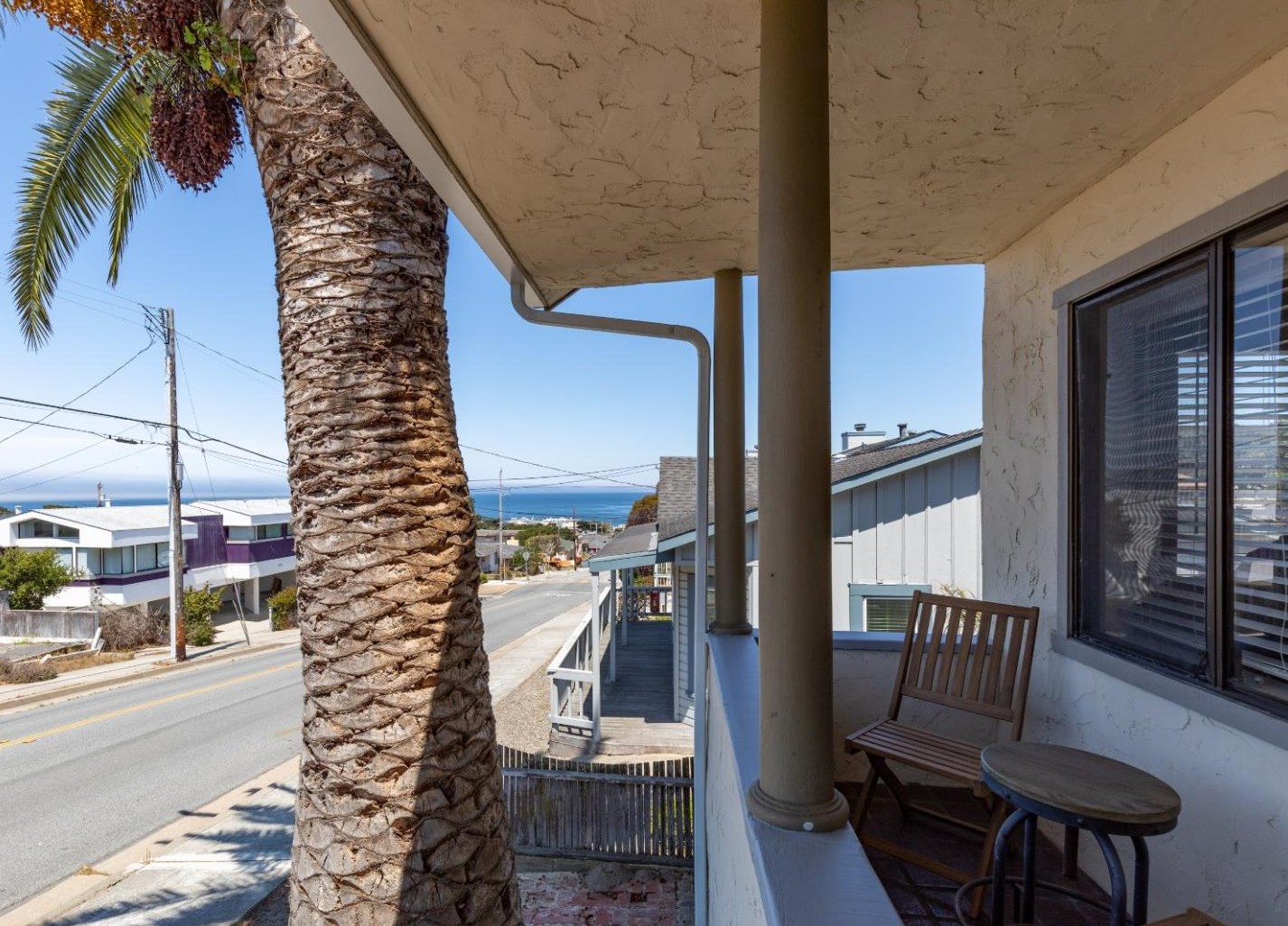 699 Prescott Ave, Monterey, CA 93940-1201