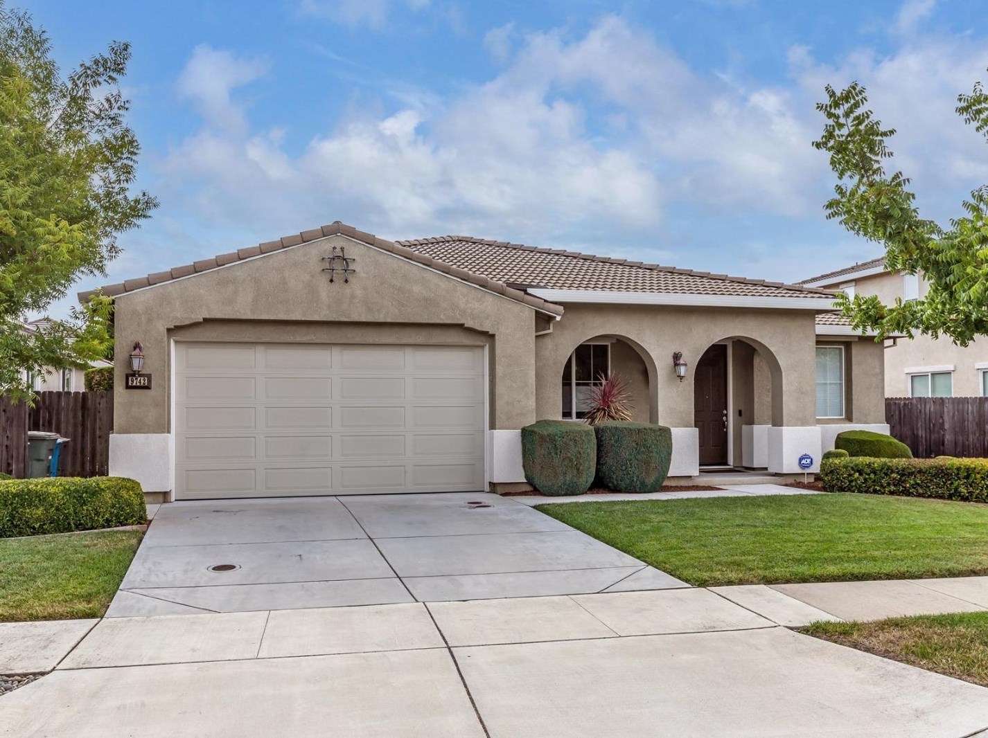 9742 Zuni Ln, Gilroy, CA 95020