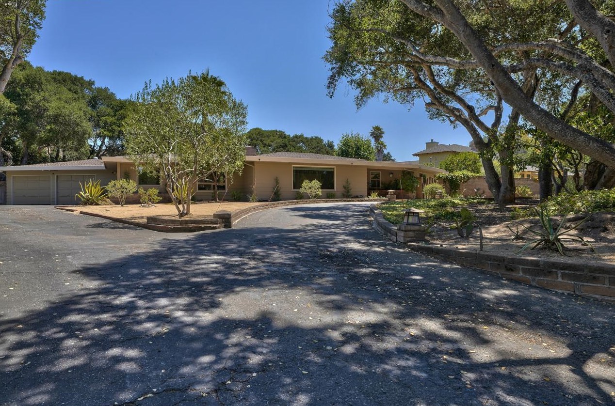 29 Paseo Hermoso, Salinas, CA 93908-9106
