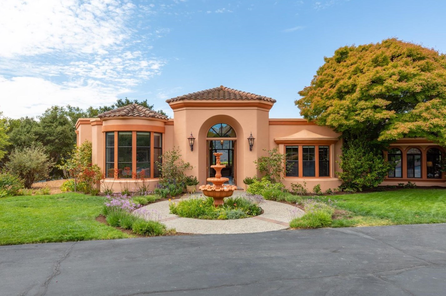 12 Oak Meadow Ln, Tassajara Hot Springs, CA 93924