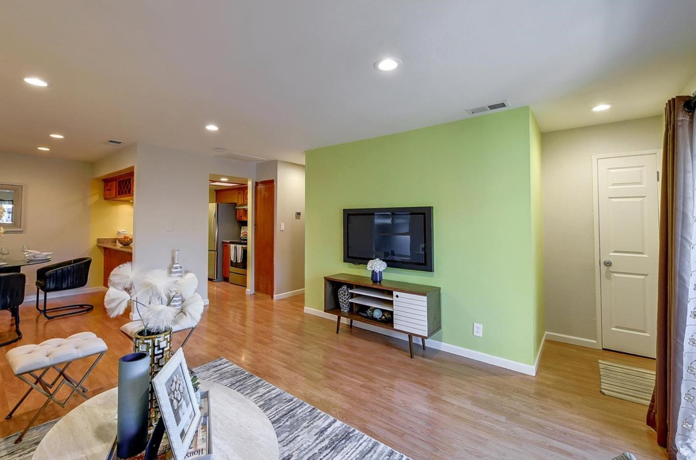 21087 Red Fir Ct, Cupertino, CA 95014