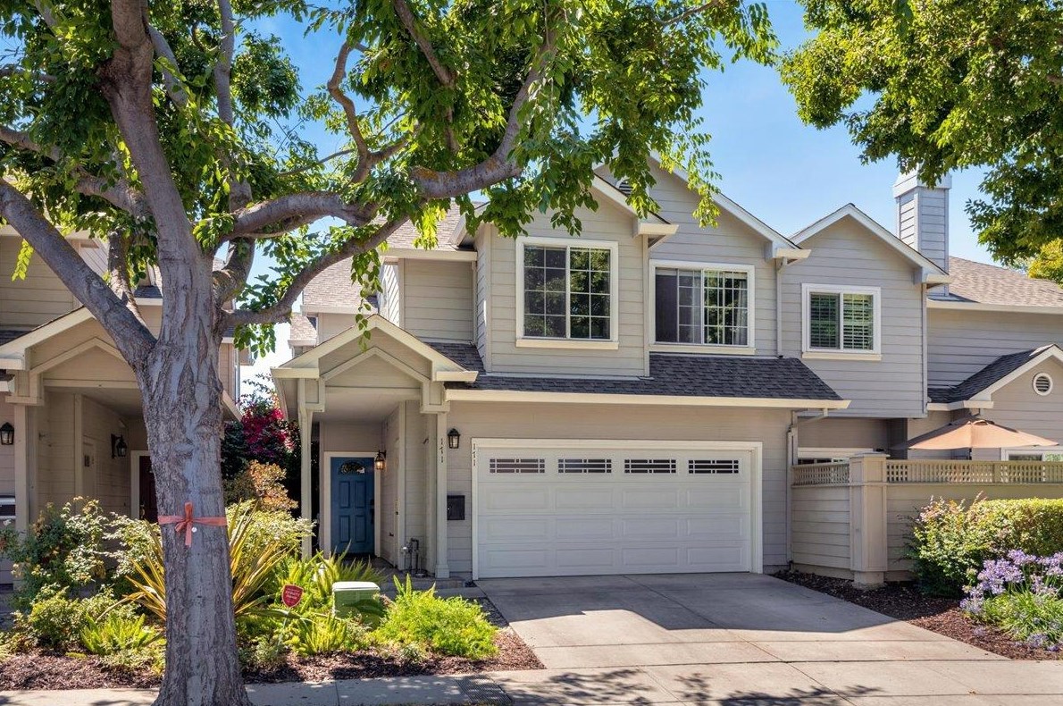 171 Page St, Campbell, CA 95008-2125