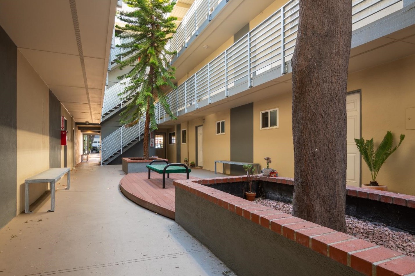 547 Cedar St 12, San Carlos, CA 94070