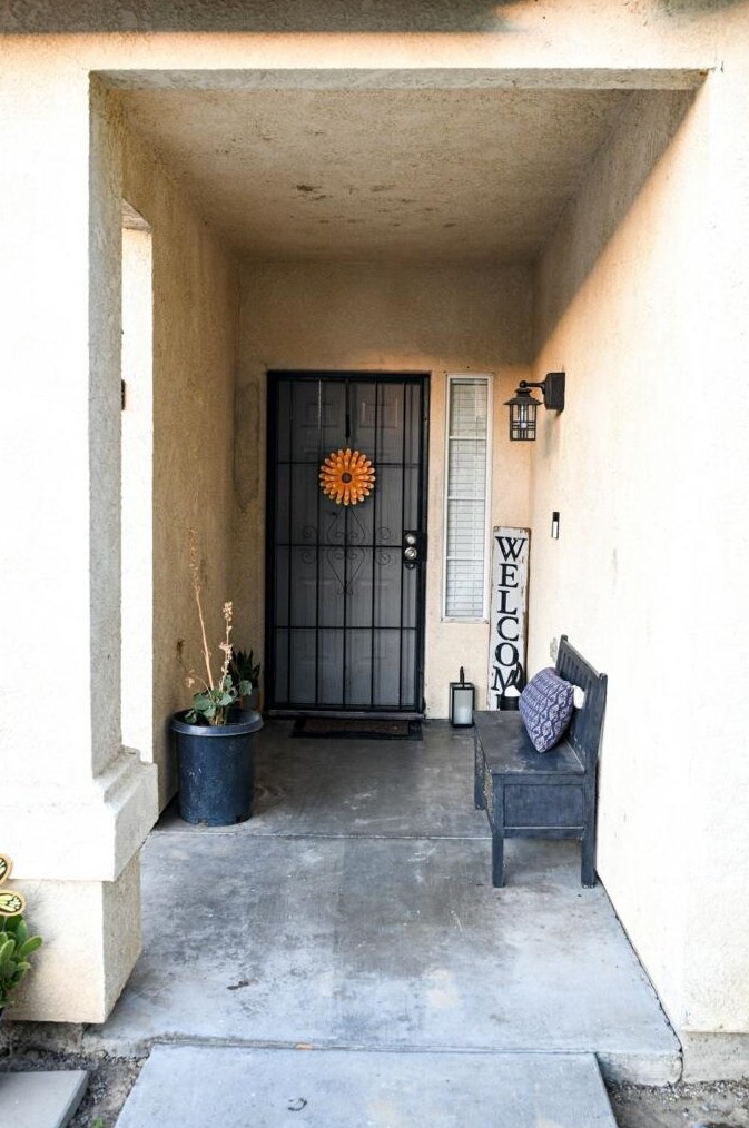 810 El Pinal Ln, Los Banos, CA 93635