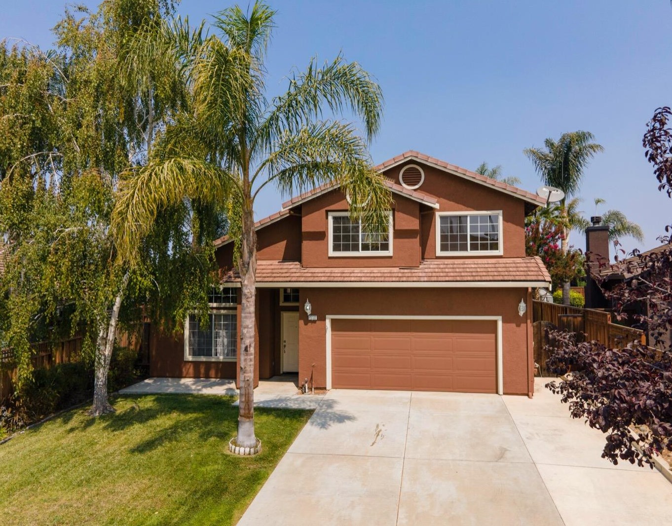 1550 Foxwood St, Hollister, CA 95023