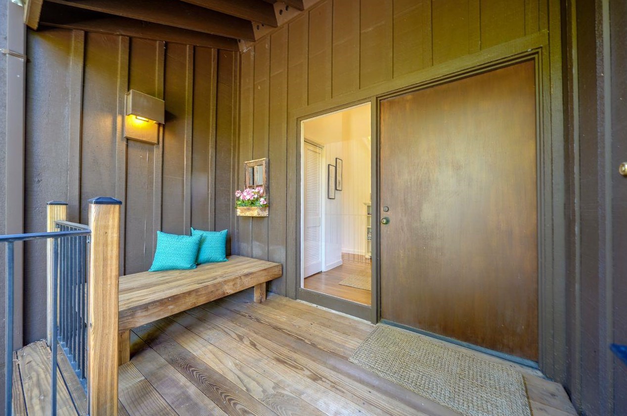 55 Bear Paw, Menlo Park, CA 94028-8014