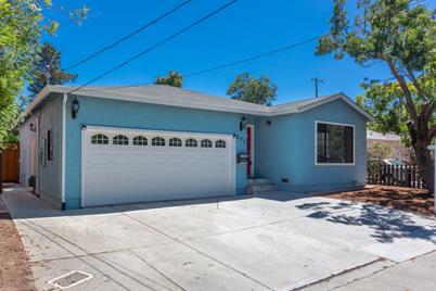 622 Flynn Ave - Photo 1