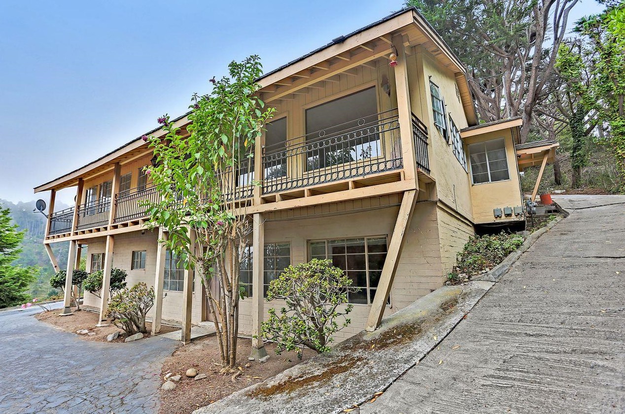 6 Cielo Vista Pl, Monterey, CA 93940-6005