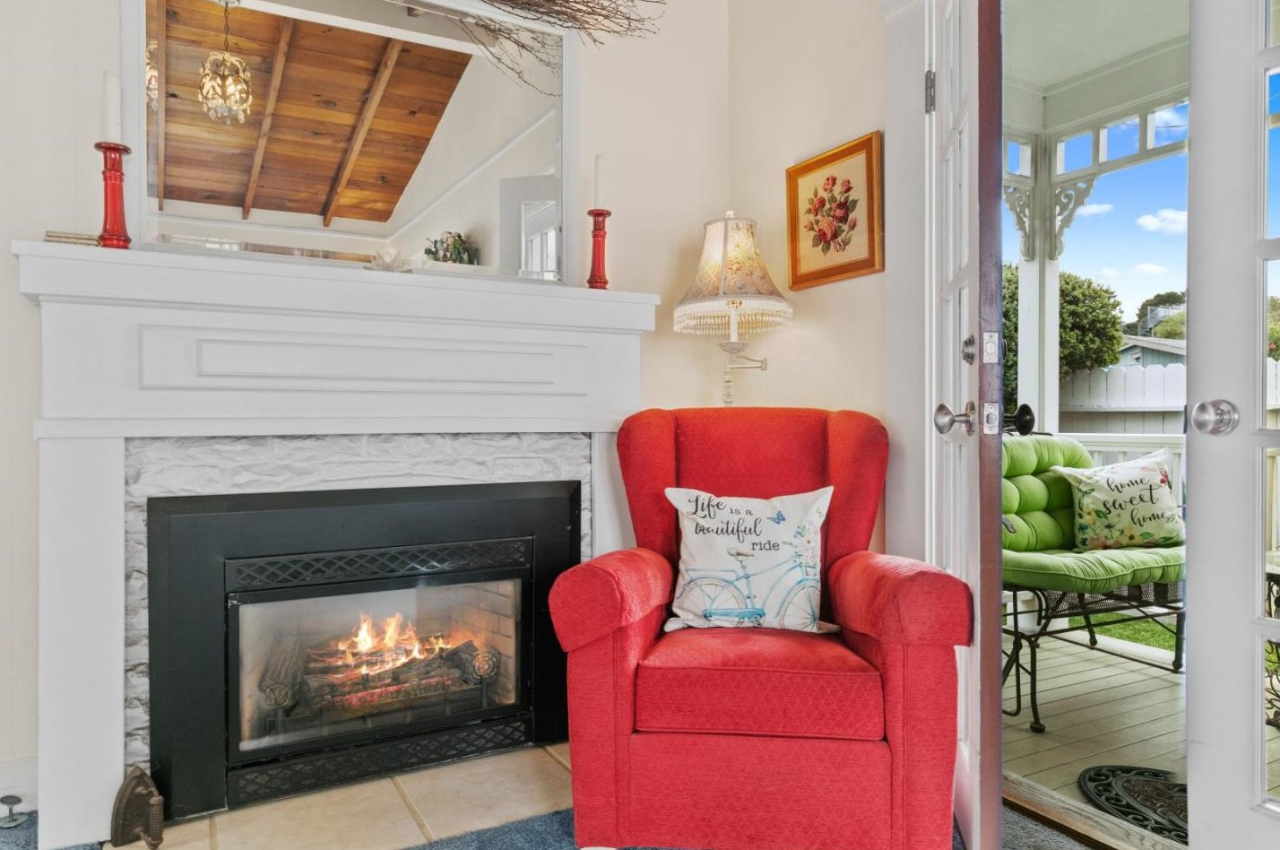 898 Pine St, Monterey CA  93940-1227 exterior