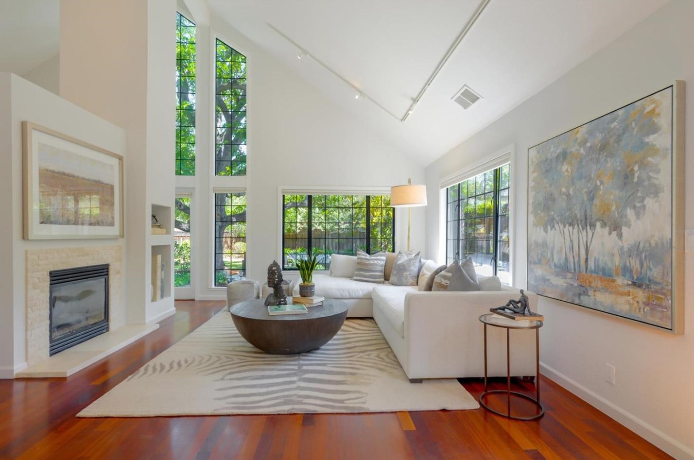 1046 Eastwood Dr, Los Altos, CA 94024
