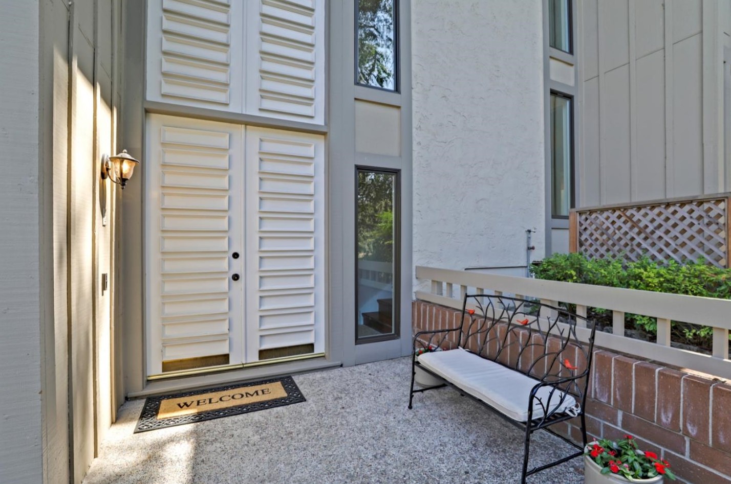 600 Sand Hill Cir, Menlo Park, CA 94025-7109