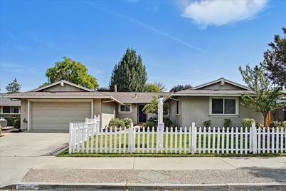 8592 Ousley Dr - Photo 1