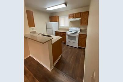 300 Glenwood Cir 191 - Photo 1